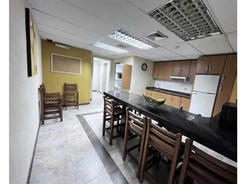 Local comercial en venta en los dos caminos a pie de calle JULI - 13
