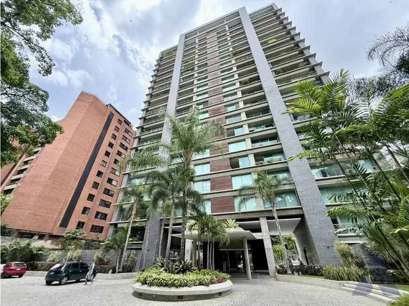 Alquilo apartamento amoblado 76m2 Sebucán 9865