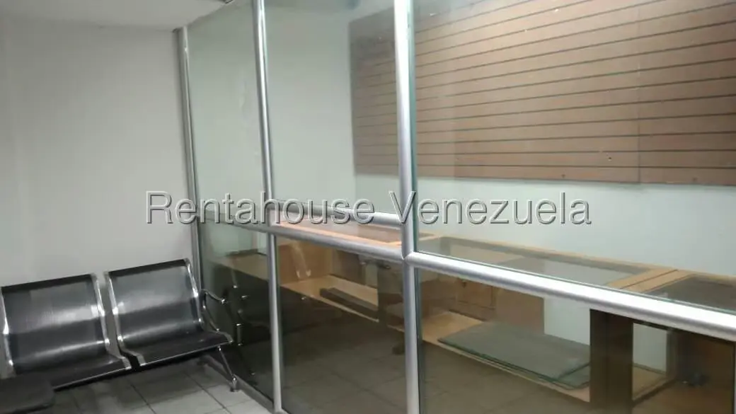 Local Comercial en Venta en Centro, Lara - 2