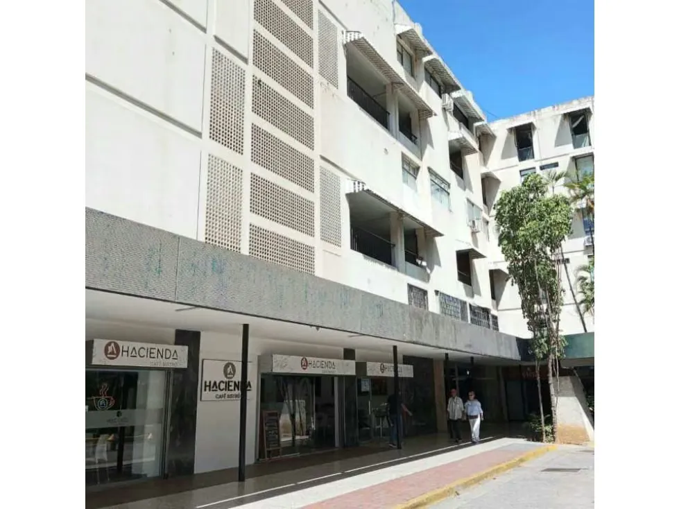 Alquilo oficina 35m2 Las Mercedes 4206
