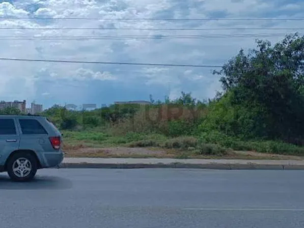 Terreno comercial en zona de alto trafico - 3