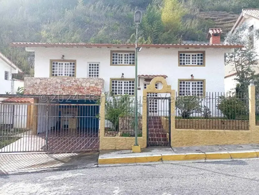 Casa (1 Nivel) en Venta en Avenida los Proceres, Merida
