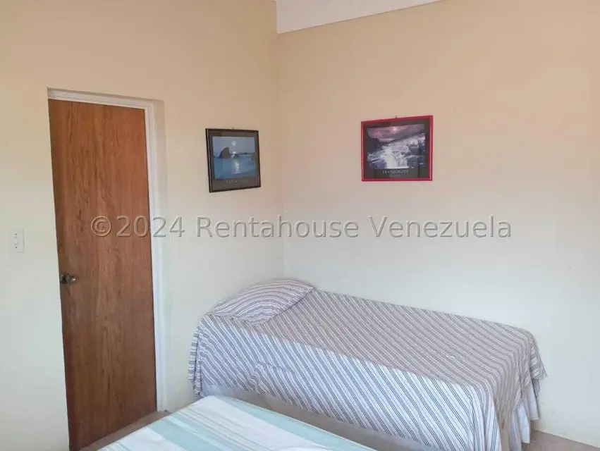 Casa (1 Nivel) en Venta en Avenida los Proceres, Merida - 33