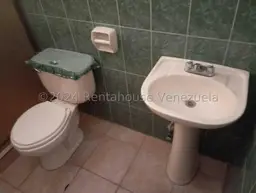 Vista 44