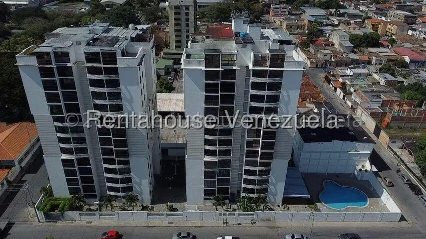 Apartamento (1 Nivel) en Venta en Centro, Lara - 36
