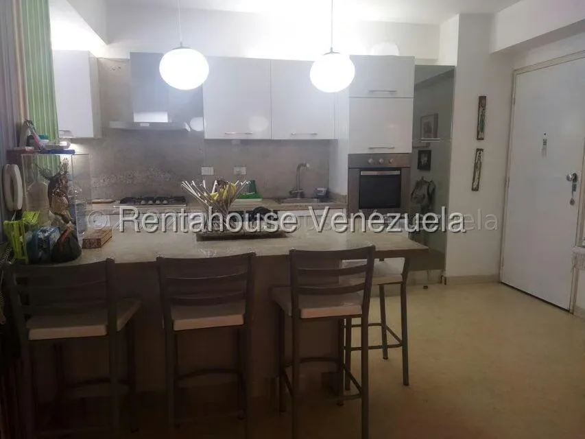 Apartamento (Planta Baja) en Venta en Campo Alegre, Distrito Metropolitano - 12