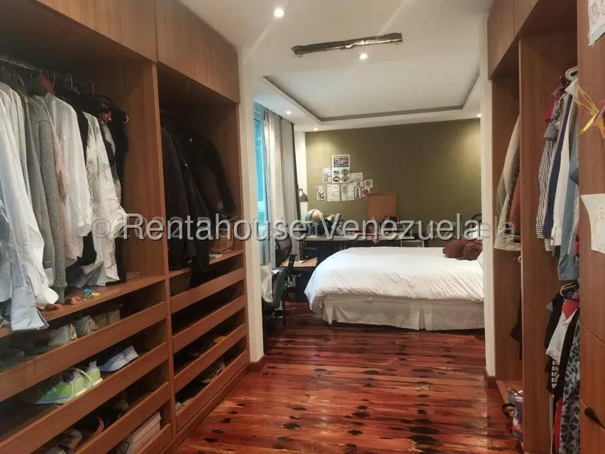 Apartamento (Planta Baja) en Venta en Campo Alegre, Distrito Metropolitano - 16
