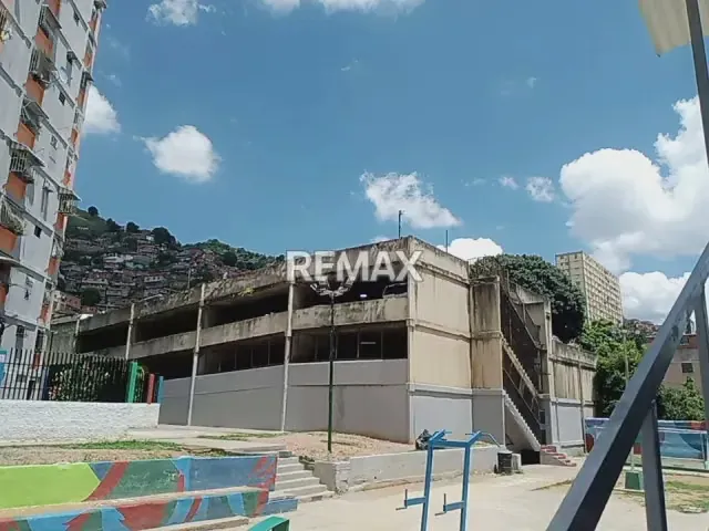 Encantador Apartamento Vista Verde y Comodidad Familiar Los Jardines del Valle Caracas - 3
