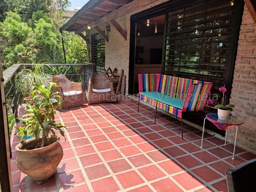 Casa (Multipes Niveles) en Venta en Los Palos Grandes, Distrito Metropolitano - 11