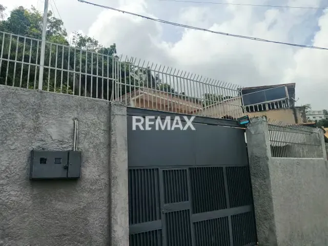 Exclusiva Propiedad con Excelente Potencial Residencial y Comercial