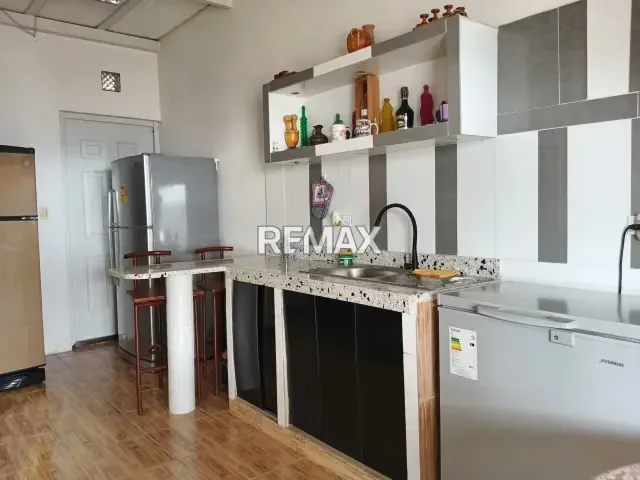 Exclusiva Propiedad con Excelente Potencial Residencial y Comercial - 3