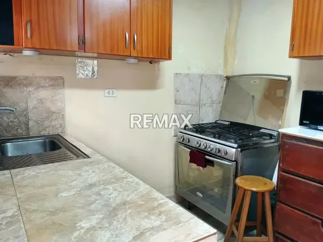 Exclusiva Propiedad con Excelente Potencial Residencial y Comercial - 10