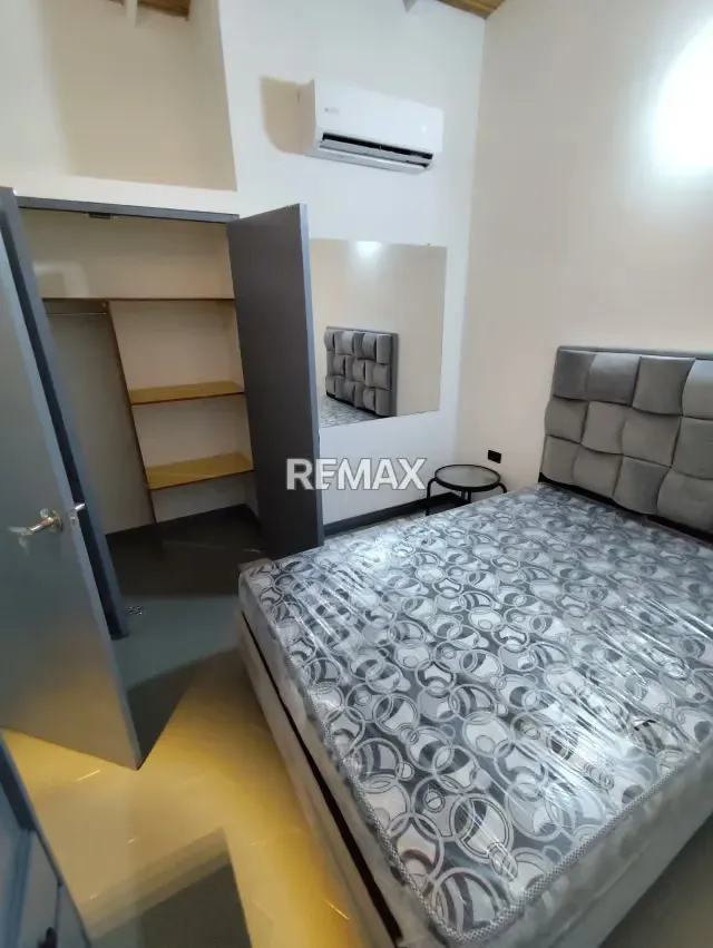 APARTAMENTO EN VENTA AMOBLADO Y EQUIPADO A ESTRENAR EN PREBO, RES CECILIA I - 11