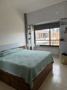 View 10