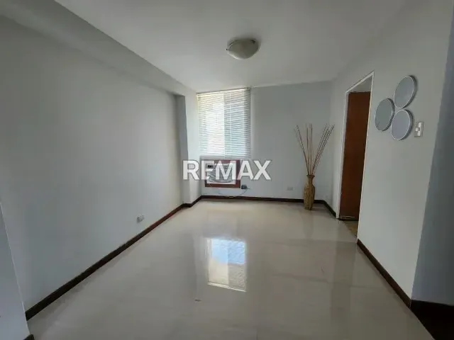 En Venta Apartamento Edificio Tamara Calle 78 con Avenida 3D Frente al Saime de Valle frio - 14