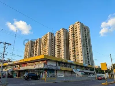 Apartamento Espacioso con Excelente Ubicación