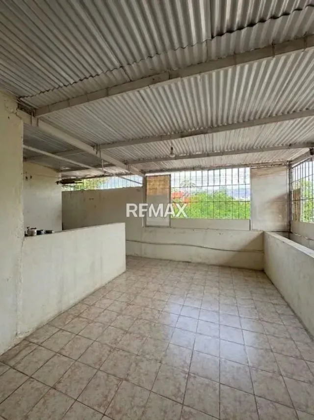 VENTA DE CASA EN EL CENTRO DE PORLAMAR - 15