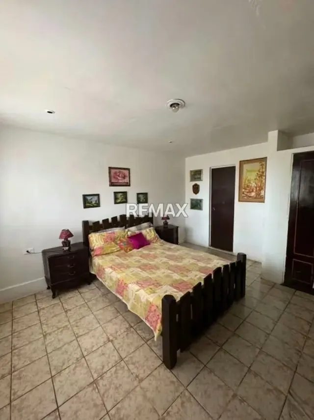 VENTA DE CASA EN EL CENTRO DE PORLAMAR - 16