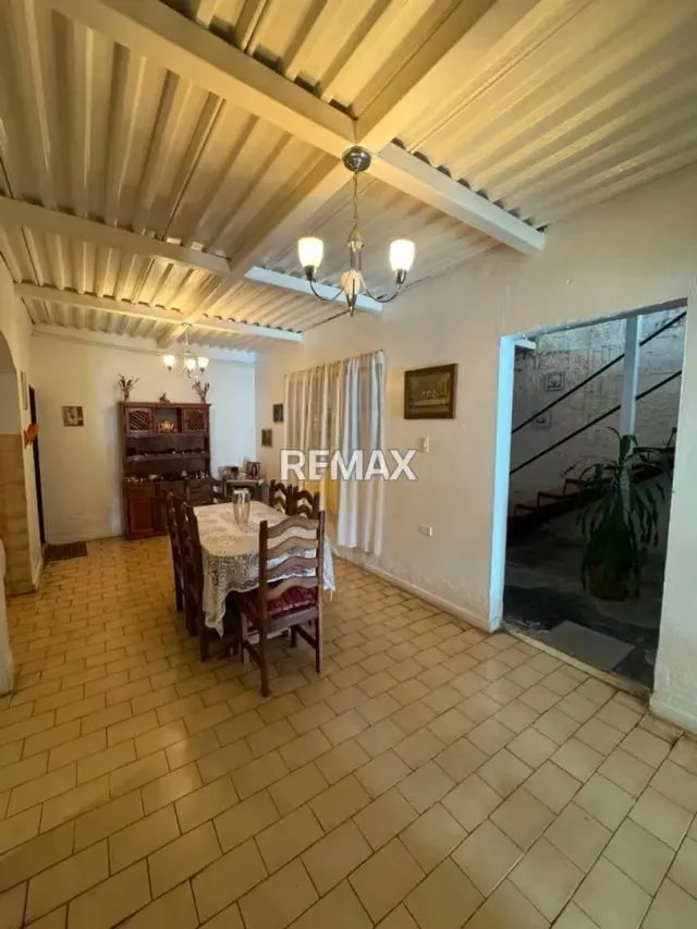 VENTA DE CASA EN EL CENTRO DE PORLAMAR - 6