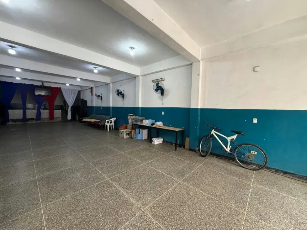 VES-Venta de local en Catia - 5
