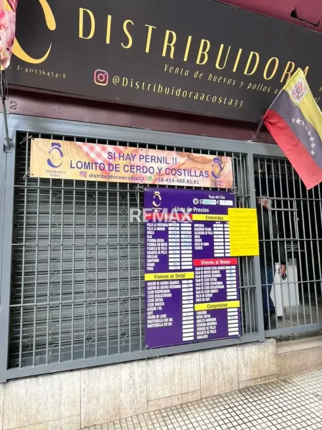 Venta de Local comercial con fondo de comercio en la Candelaria