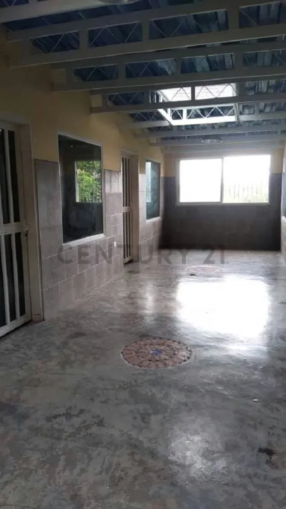 CD. Venta local Comercial en Caucagua. - 5