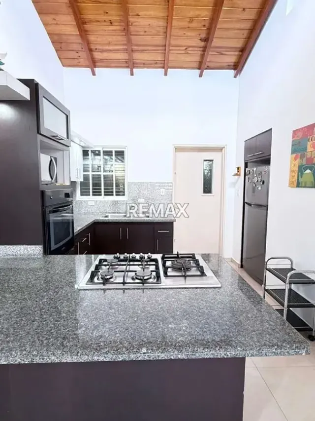 CASA EN ALTOS DE MANEIRO, URB. LOS TESTIGOS, MANEIRO, ISLA DE MARGARITA - 2