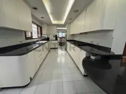 Vista 12