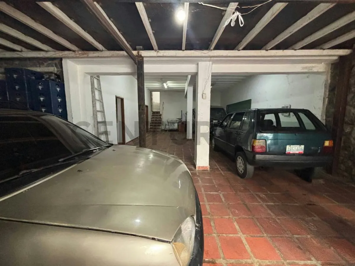 Casa-Quinta en Venta ubicada en Alta Florida. - 24