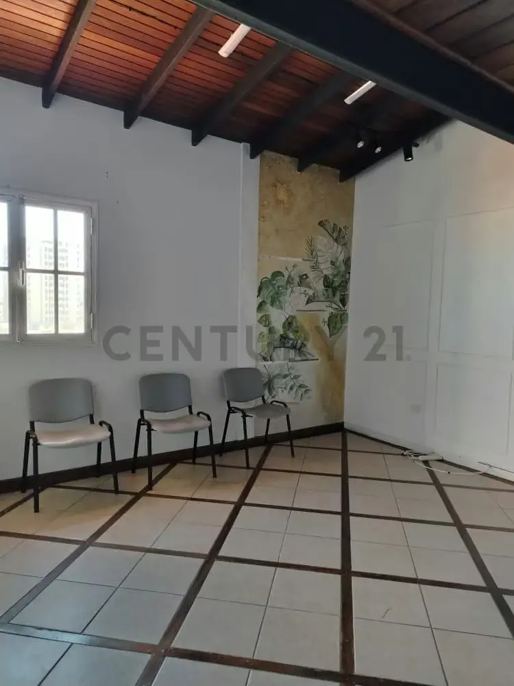 Oficina en venta en C.C Marina Plaza - 4