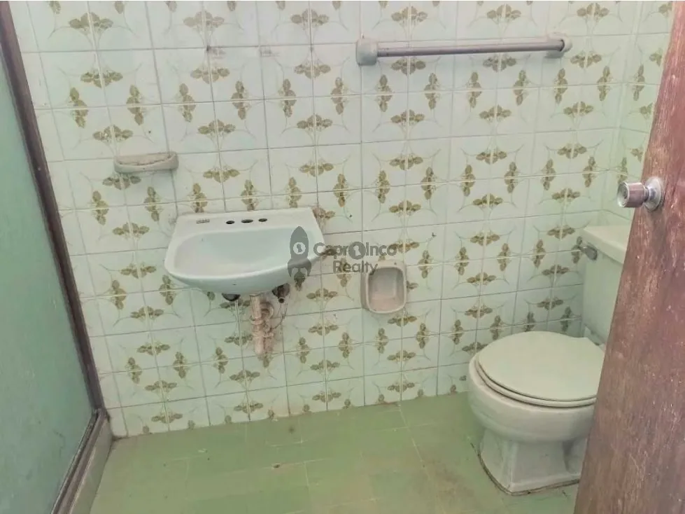 En Venta Casa Quinta Urb.Colinas de Guataparo Municipio Valencia - 14
