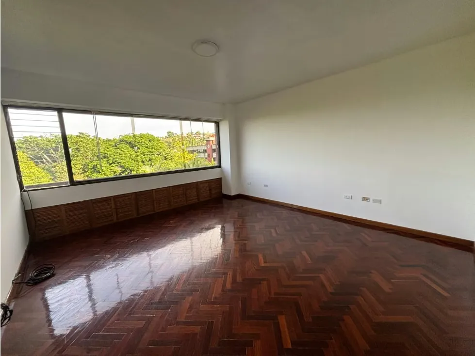 Se vende Apto 238m² 3h+s/2b+s/3p La Lagunita - 4