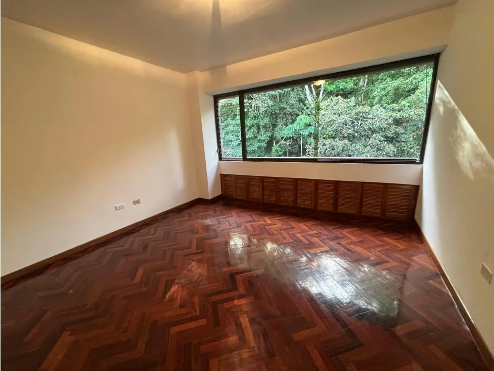 Se vende Apto 238m² 3h+s/2b+s/3p La Lagunita - 6