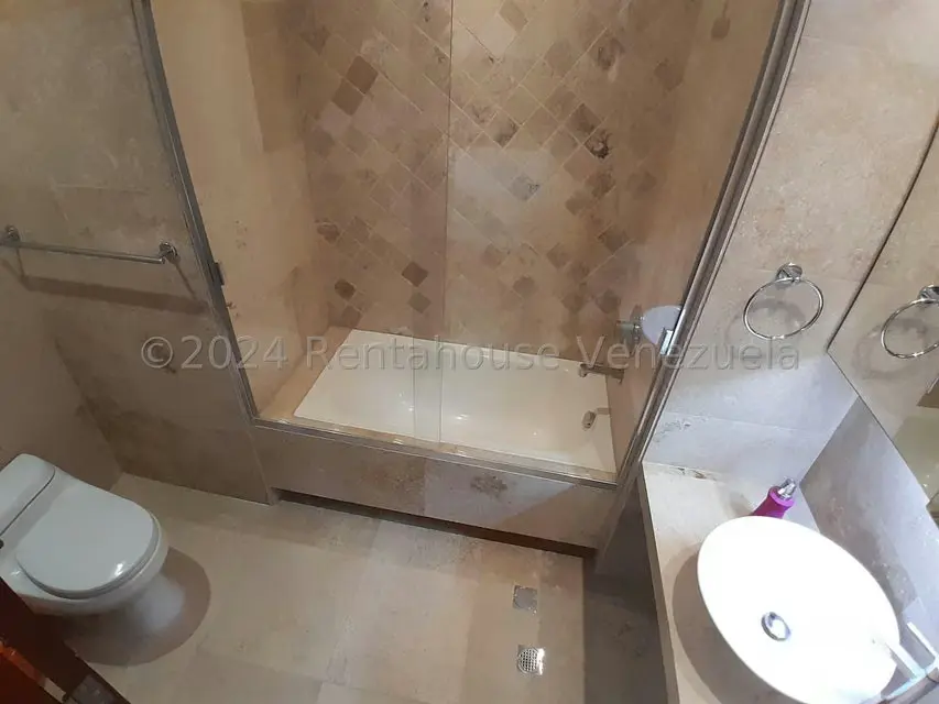 Apartamento (1 Nivel) en Venta en La Lagunita Country Club, Distrito Metropolitano - 22