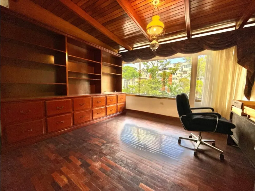 Se vende apto 433 m2 5h+s/5.5b+s/2p Cumbres de Curumo - 9