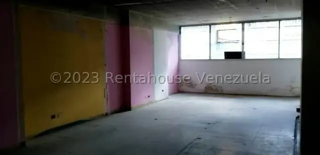 Oficina en Venta en Parroquia Catedral, Distrito Metropolitano - 9
