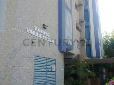 Se vende Apartamento de 103 m2. Edificio Torre Valle Claro, Zona Oeste Maracaibo - 2