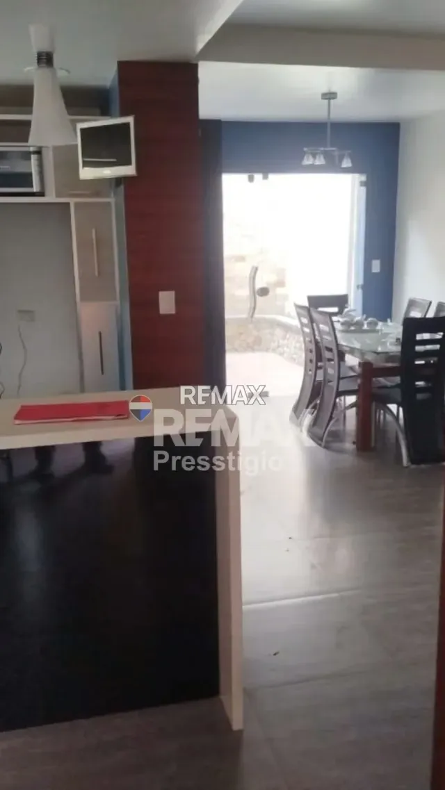 Townhouse en Venta - 6