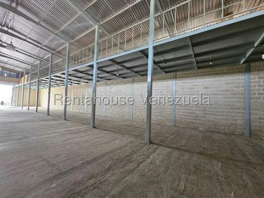 Comercial (Local Comercial) en Venta en Zona Centro, Aragua - 16