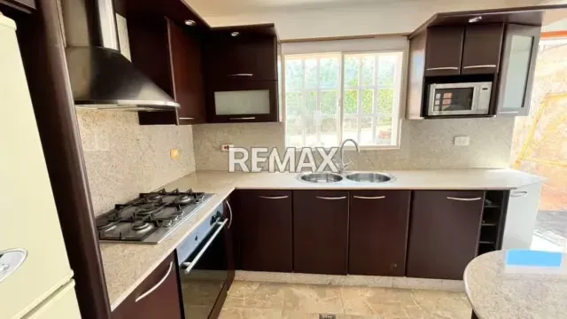 MODERNO TH EN VILLA ROSA, EN EL CONJUNTO RES, DORAL MARGARITA VILLAGE - 3