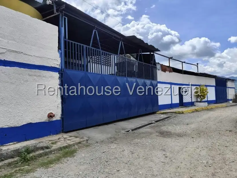 Comercial (Galpon - Deposito) en Venta en Terrinca, Miranda