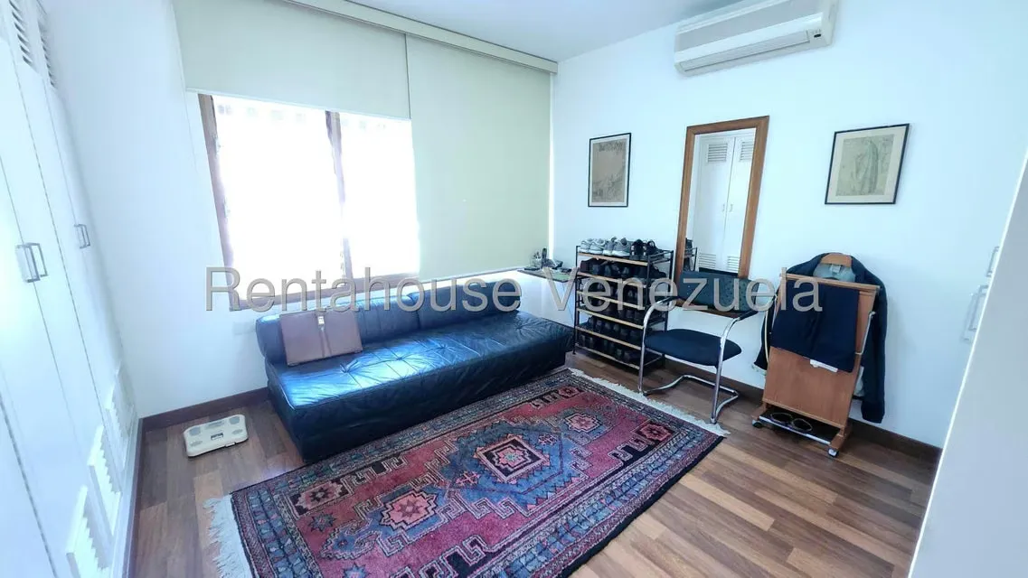 Apartamento (1 Nivel) en Venta en La Tahona, Distrito Metropolitano - 26