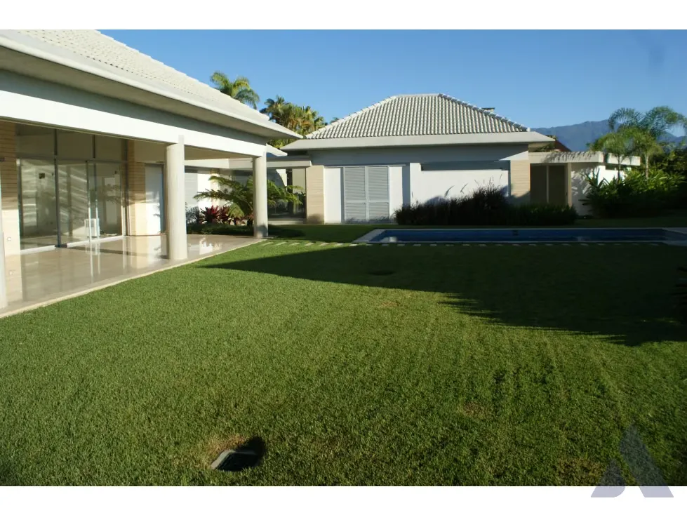 Se vende casa 700m2 La Lagunita 9479 - 5