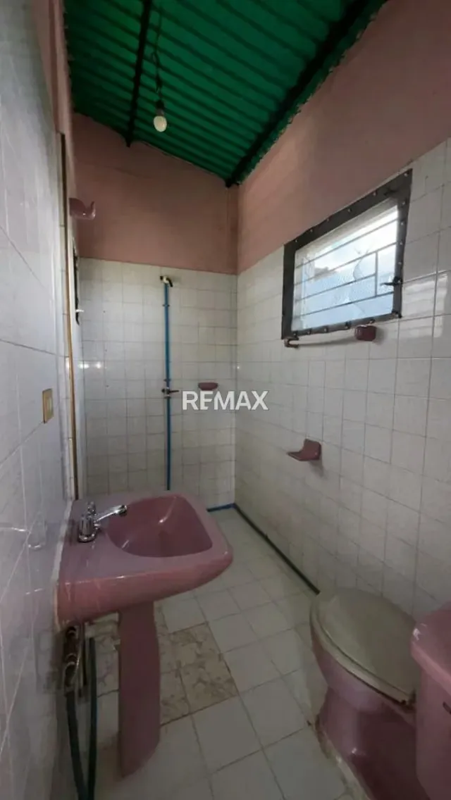 En Venta Casa de dos plantas ubicada en Guanare, Sector La Arenosa, Carrera 14 entre Calles 13 y 14, Guanare, Portuguesa, Venezuela - 13