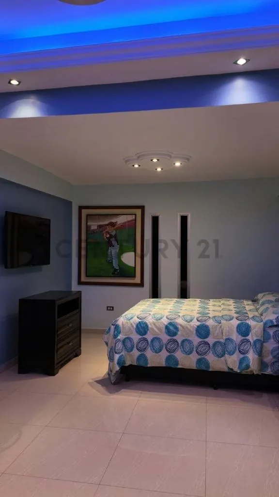 Casa amplia y cómoda de 605m2, Ubicada en Puerto la Cruz Sector Pozuelos - 19