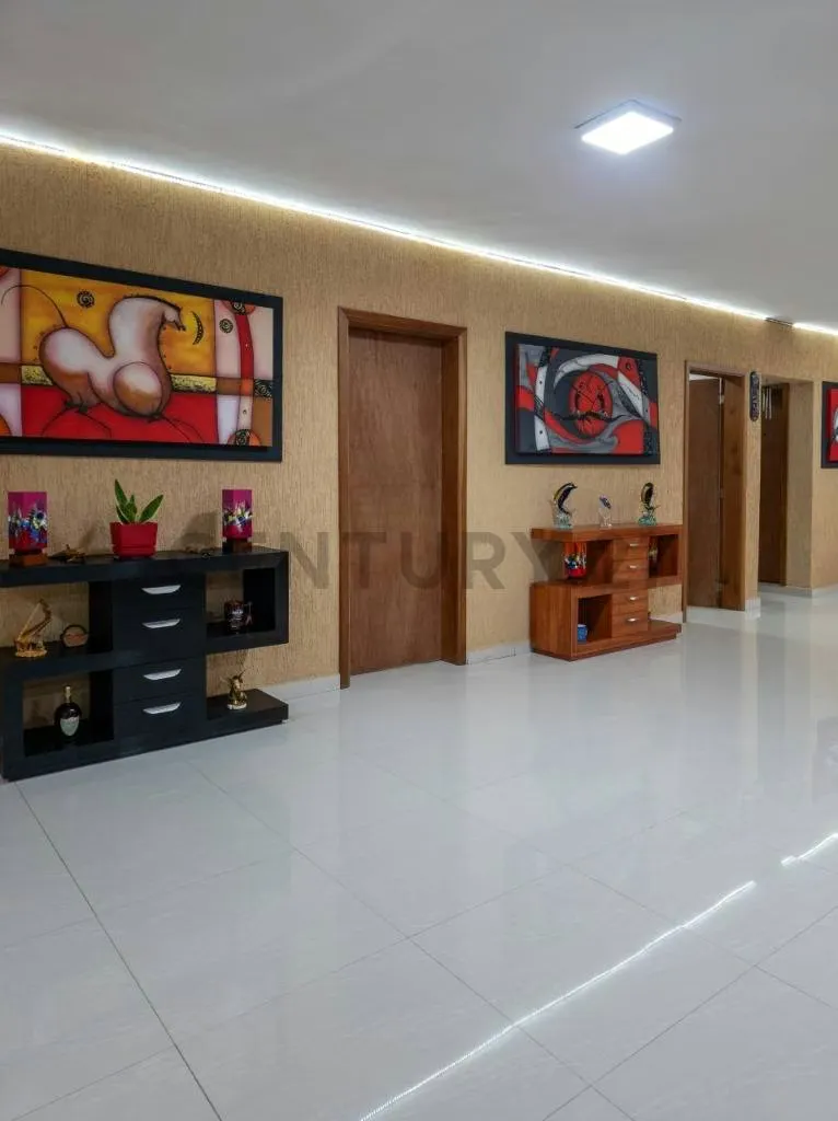 Casa amplia y cómoda de 605m2, Ubicada en Puerto la Cruz Sector Pozuelos - 36