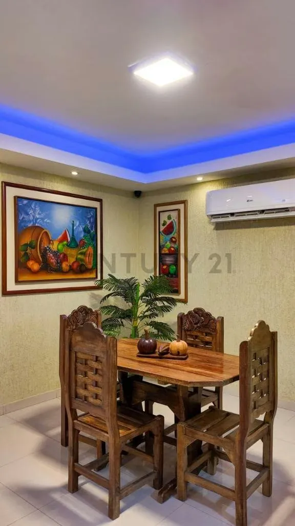 Casa amplia y cómoda de 605m2, Ubicada en Puerto la Cruz Sector Pozuelos - 37