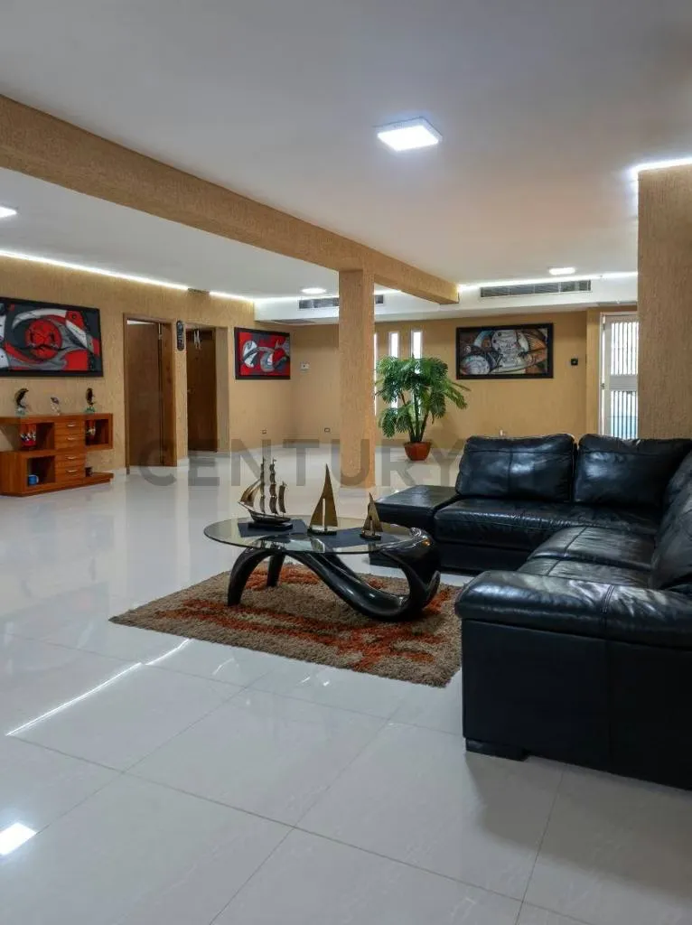 Casa amplia y cómoda de 605m2, Ubicada en Puerto la Cruz Sector Pozuelos - 40