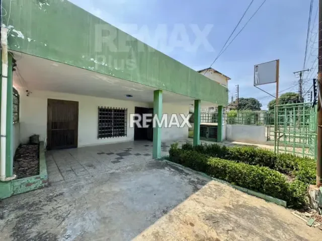 Casa comercial multifuncional en el Sector Santa María. - 5