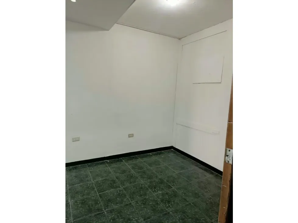 CASA COMERCIAL EN VENTA EN QUINTA CRESPO - 6